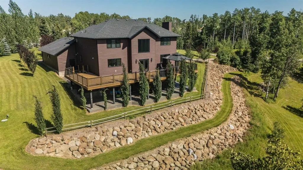 2 Hidden Valley Close