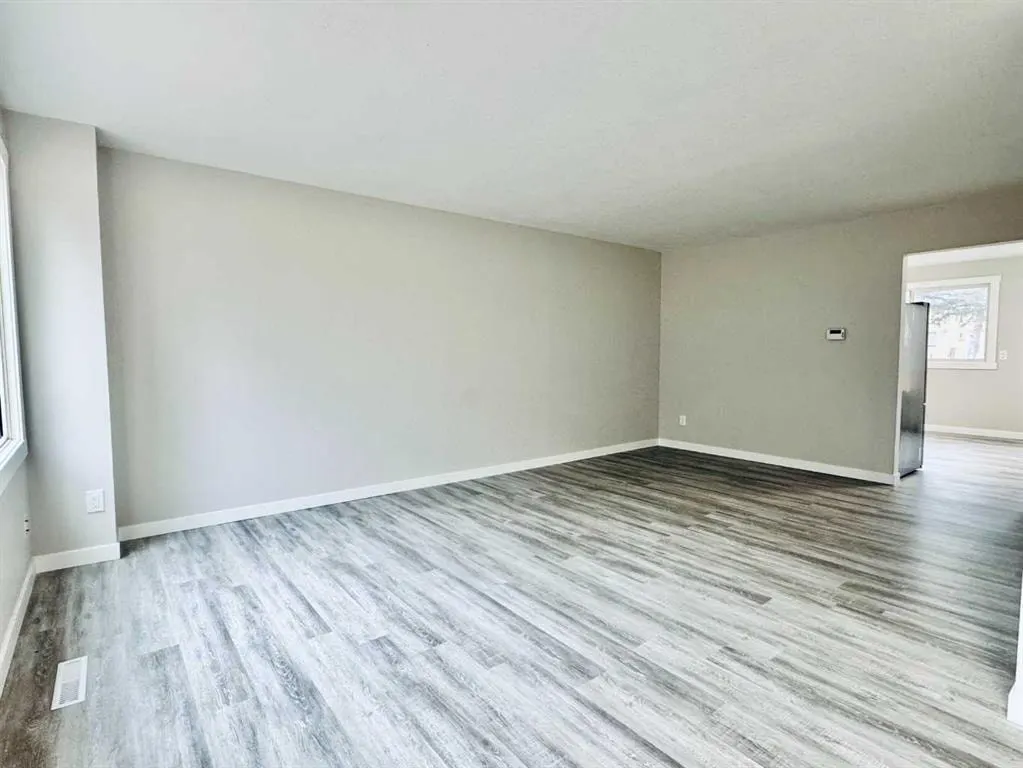 2211 19 Street NE #221