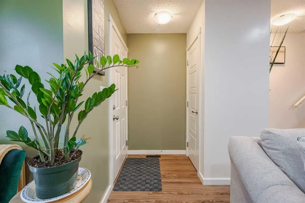 2400 Ravenswood View SE #202