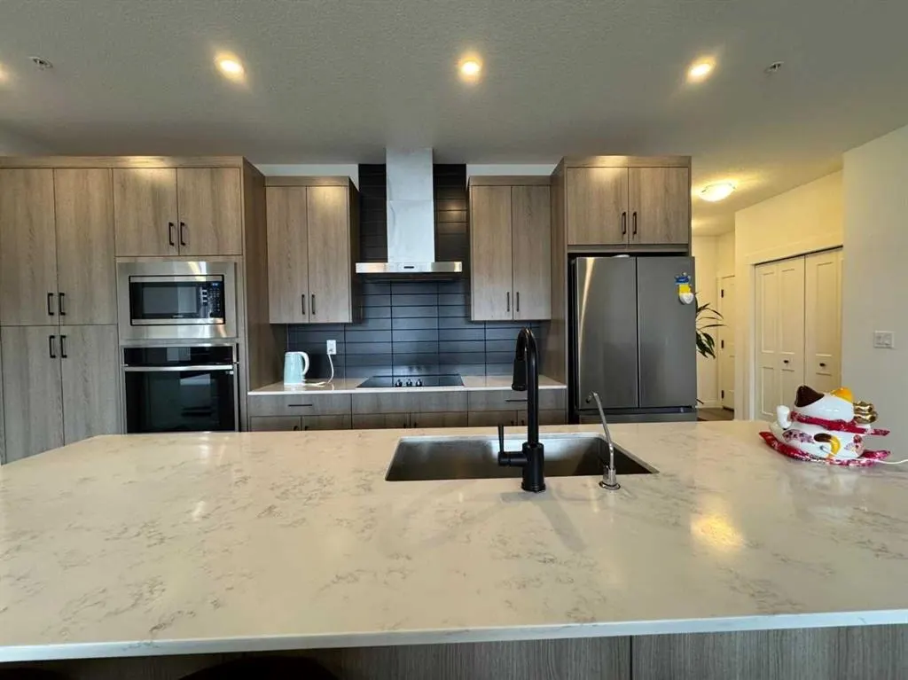 55 Lucas Way NW #1207
