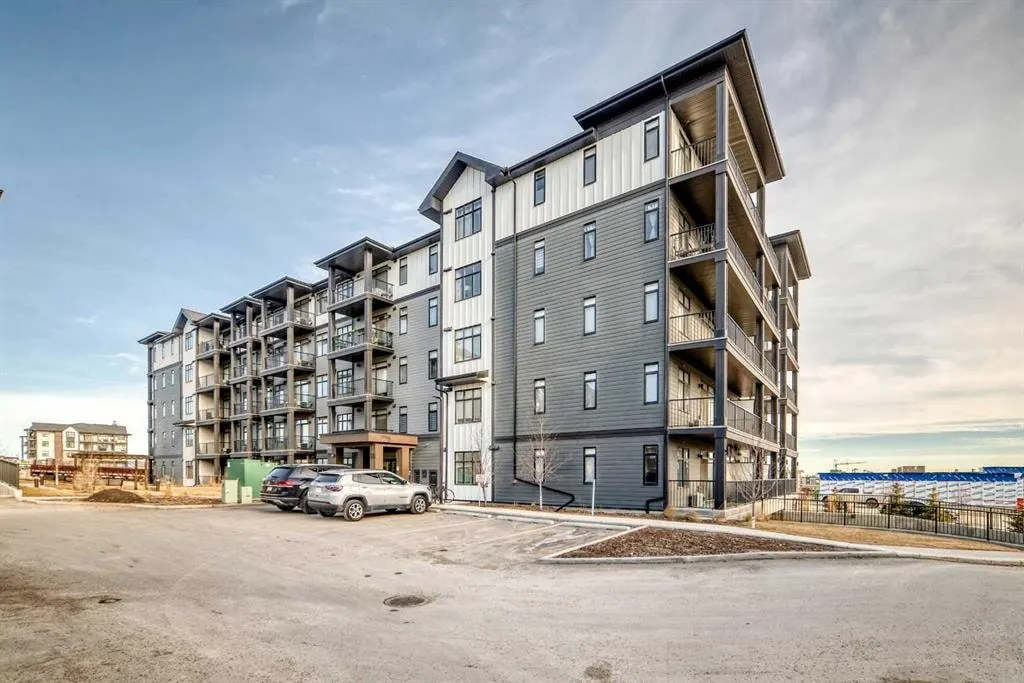 30 Sage Hill Walk NW #105