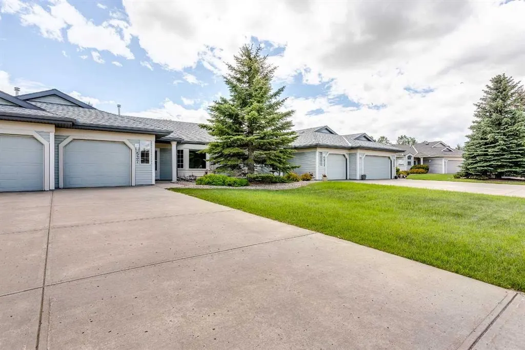 537 Epiphany Bay