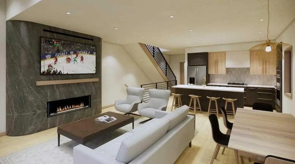 713B 4th Street