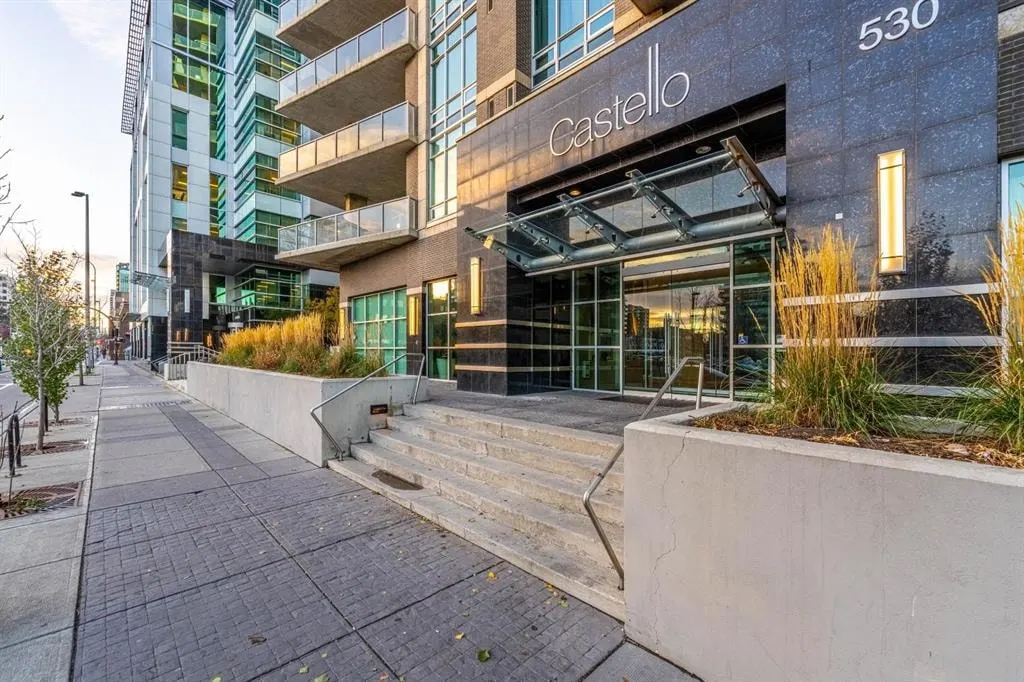 530 12 Avenue SW #303