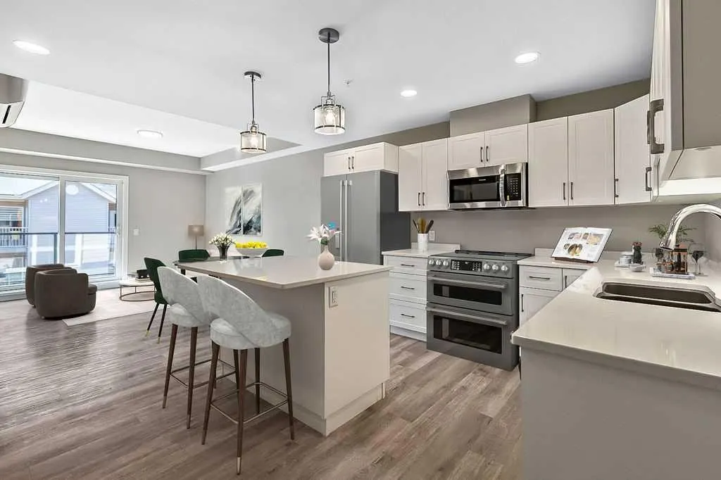 97 Station Drive #201