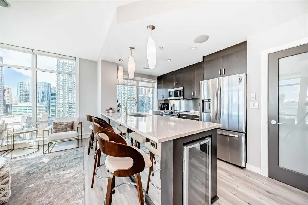 530 12 Avenue SW #1802