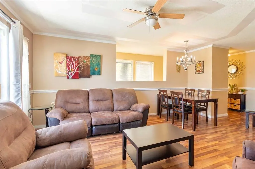 605 19 Street SE #302