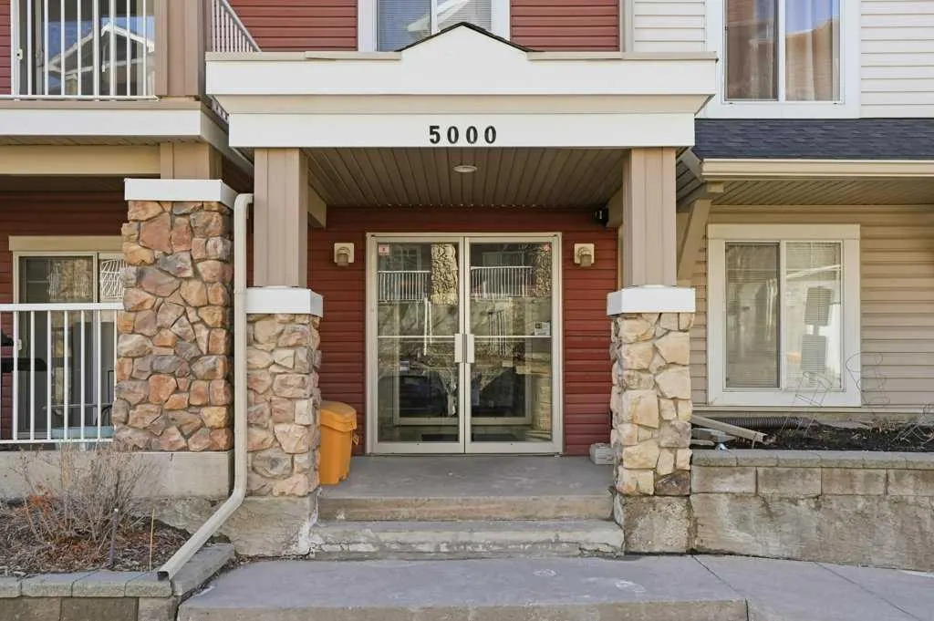 70 Panamount Drive NW #5106