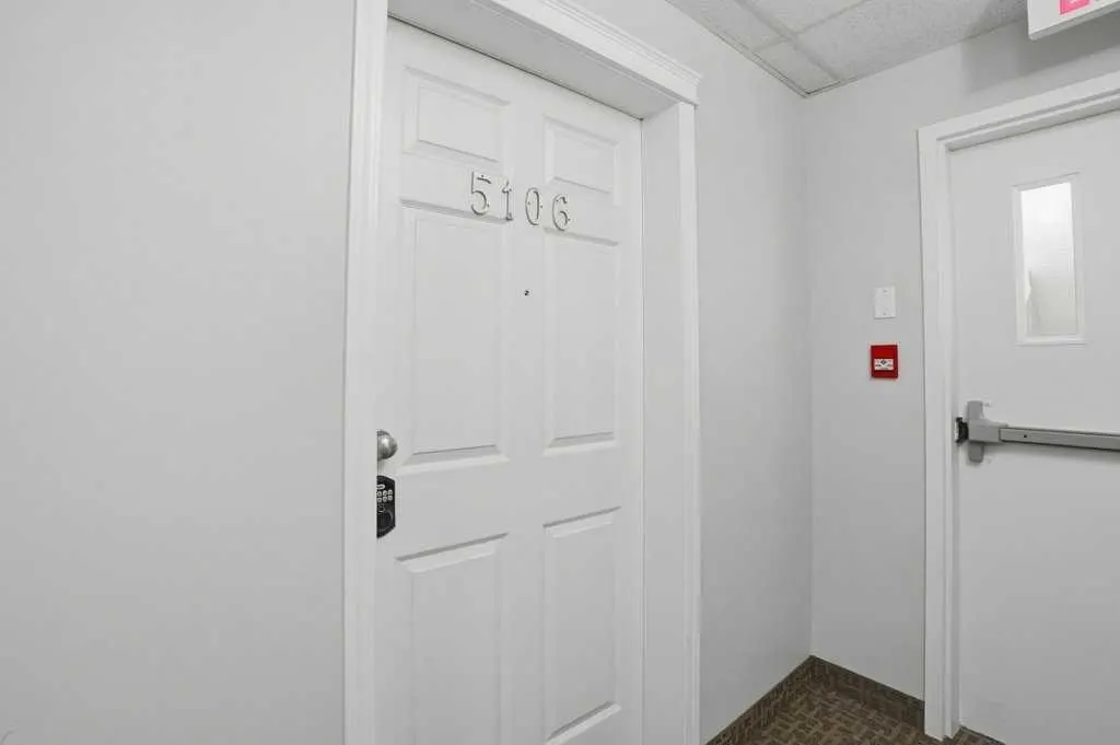 70 Panamount Drive NW #5106