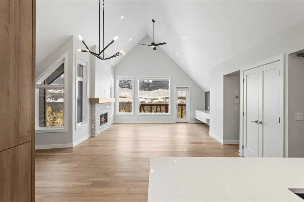 209 Stewart Creek Rise #202K