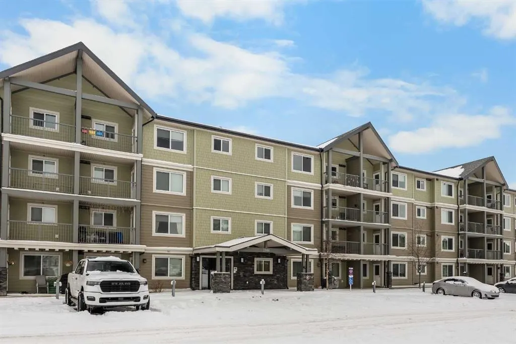 181 Skyview Ranch Manor NE #2210