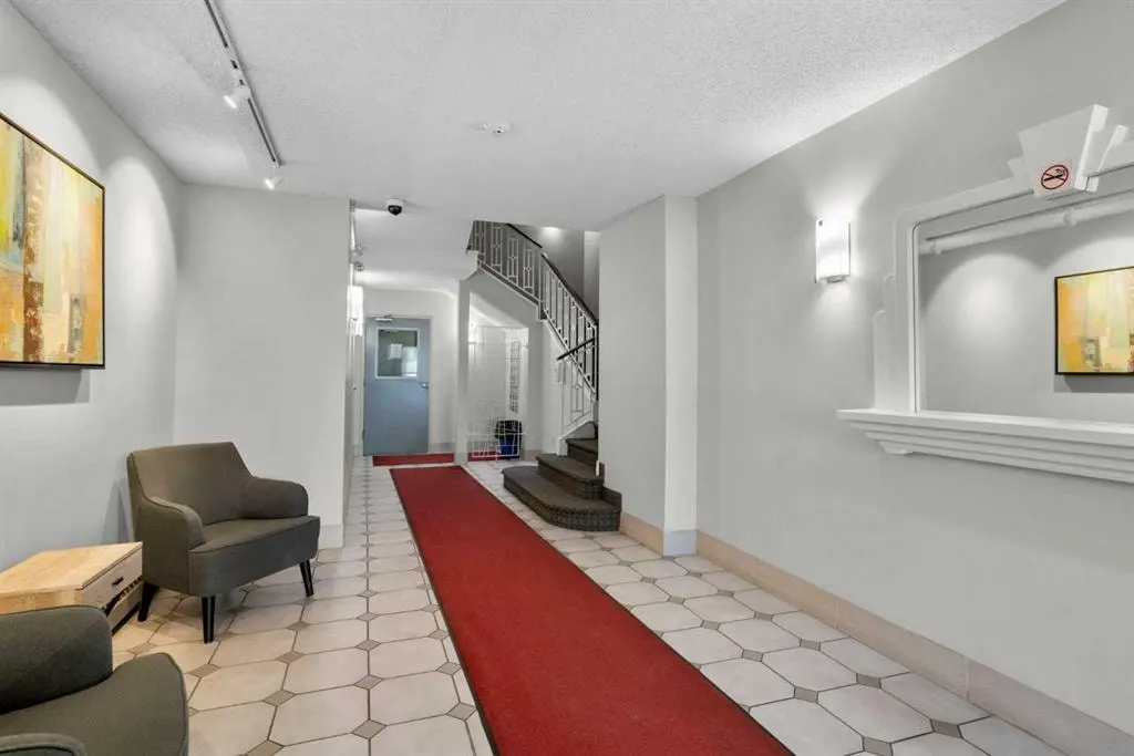 1720 13 Street SW #306