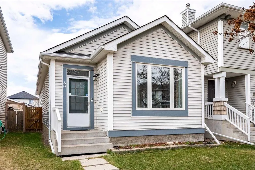 89 Prestwick Way SE