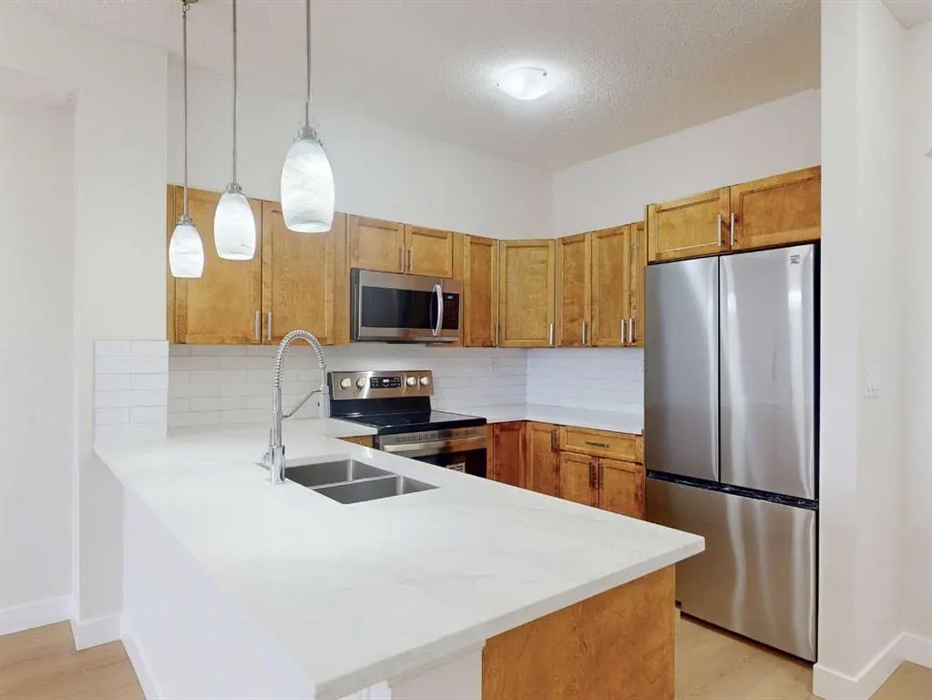 2370 Bayside Road SW #1206