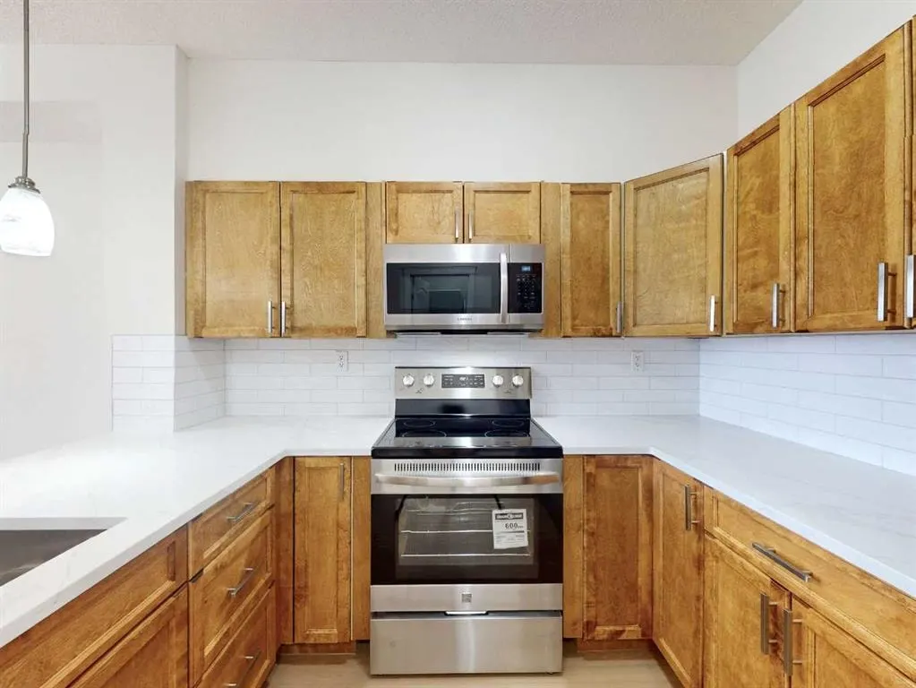 2370 Bayside Road SW #1206