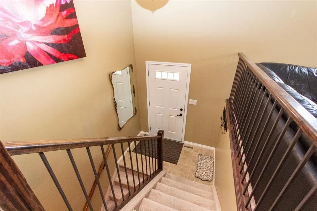 114 Redwood Boulevard