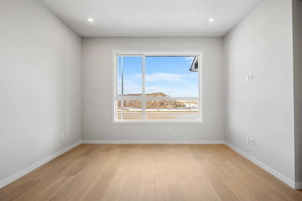213 Bridgeport Gate