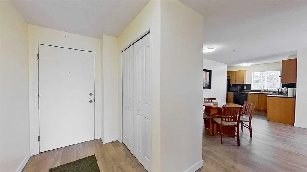 2395 Eversyde Avenue SW #1202