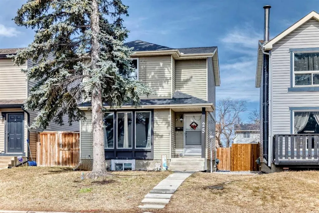 25 Erin Ridge Road SE