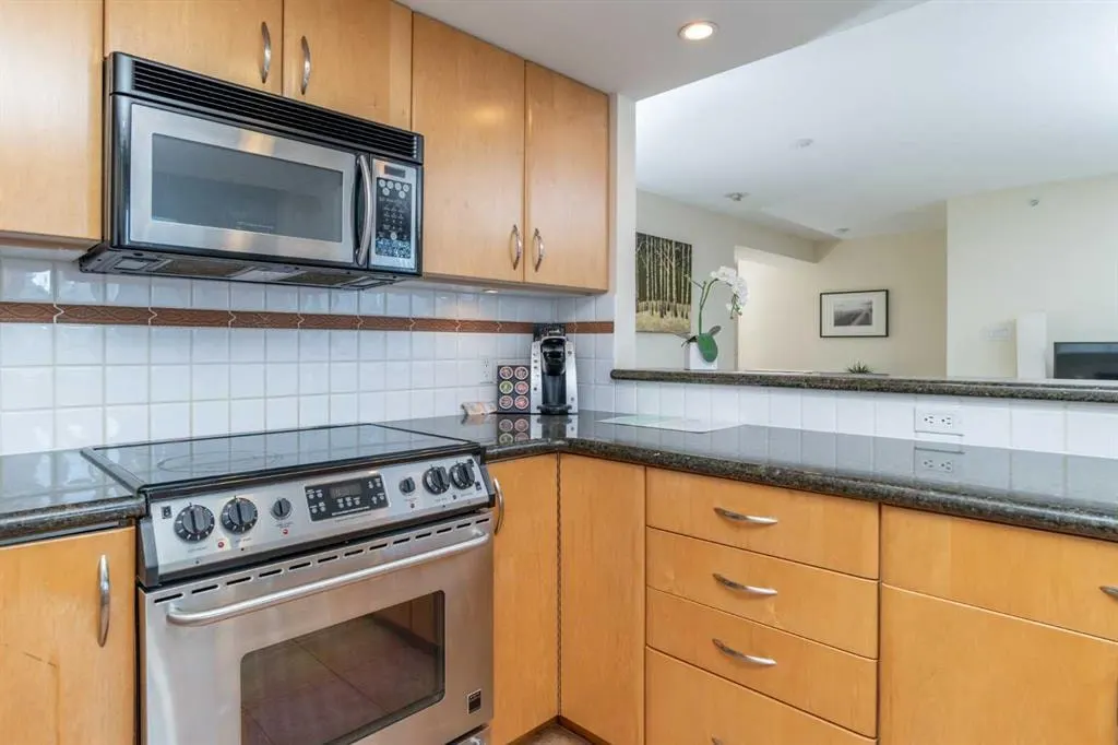 1108 6 Avenue SW #404