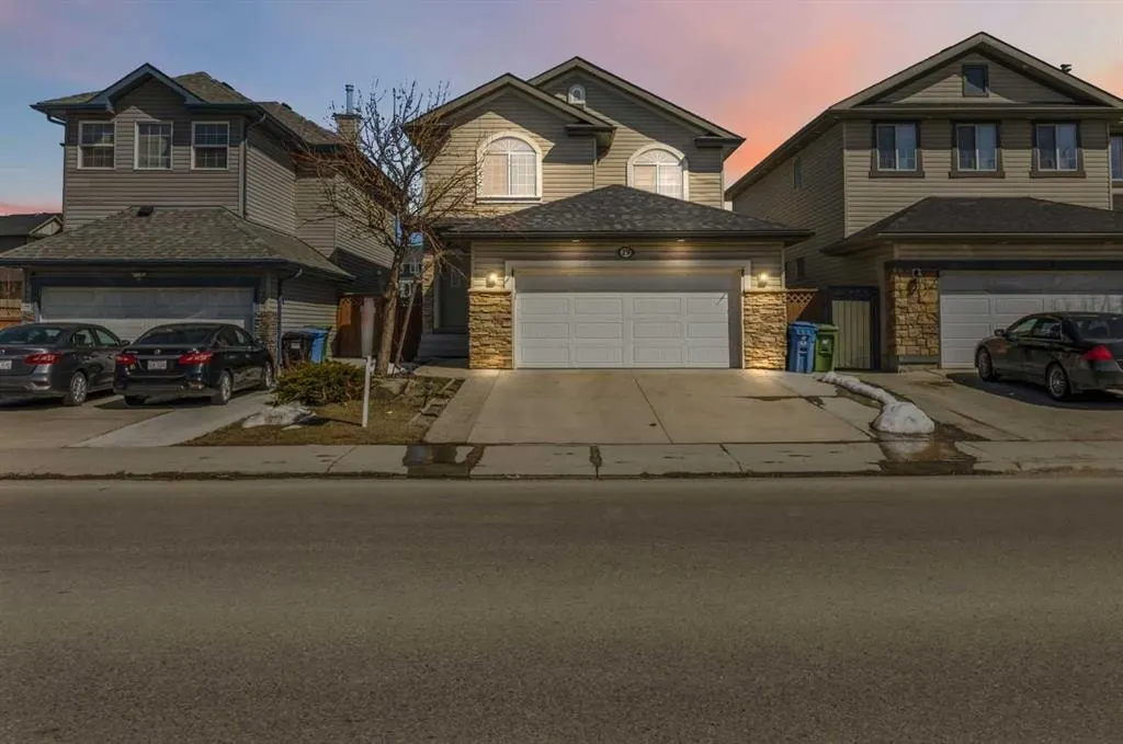 19 Saddleland Drive
