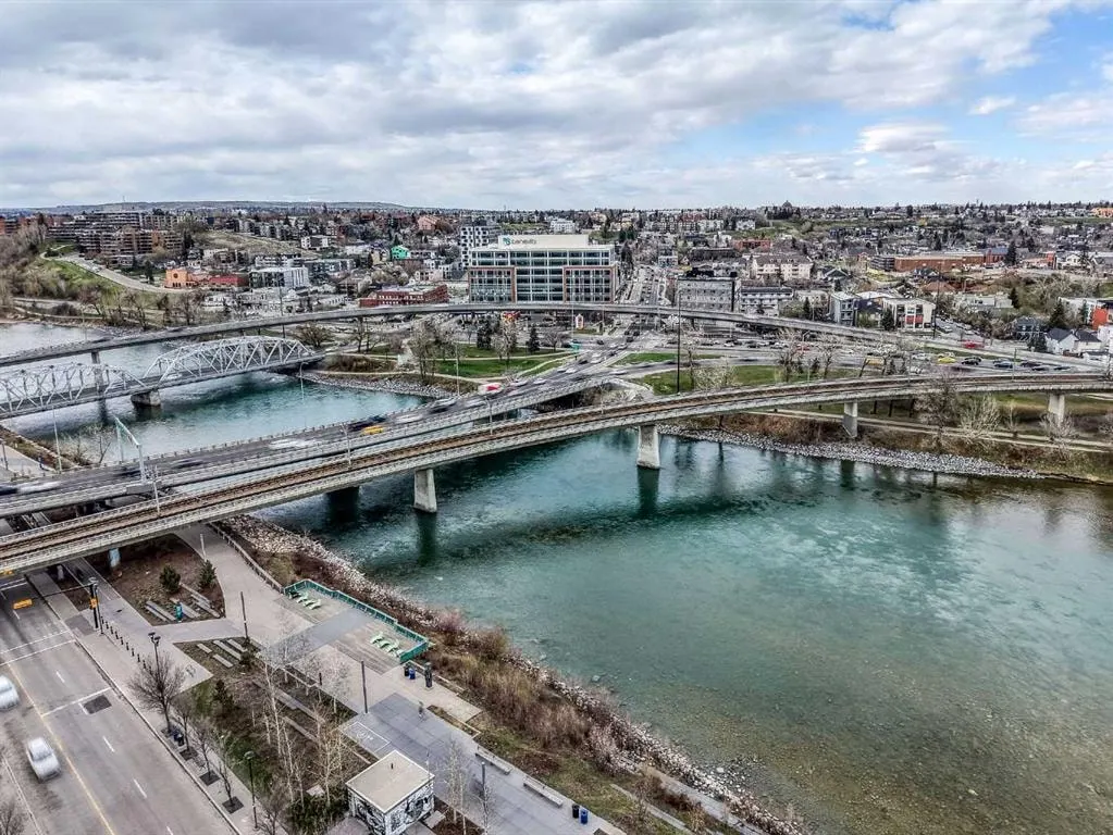 519 Riverfront Avenue SE #604
