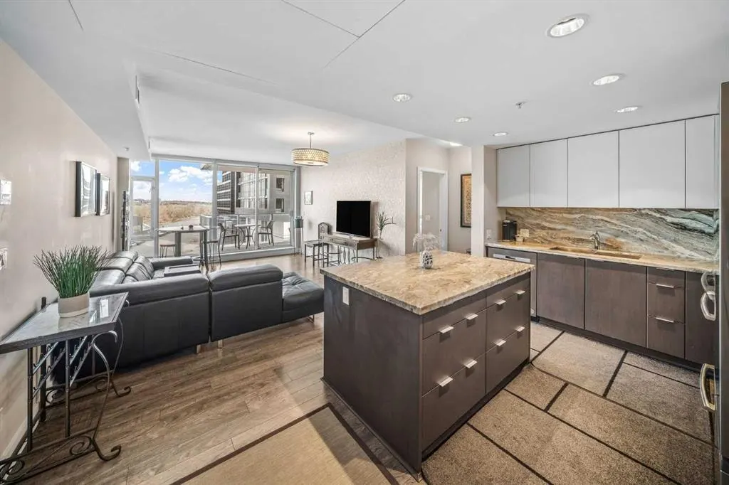 519 Riverfront Avenue SE #604