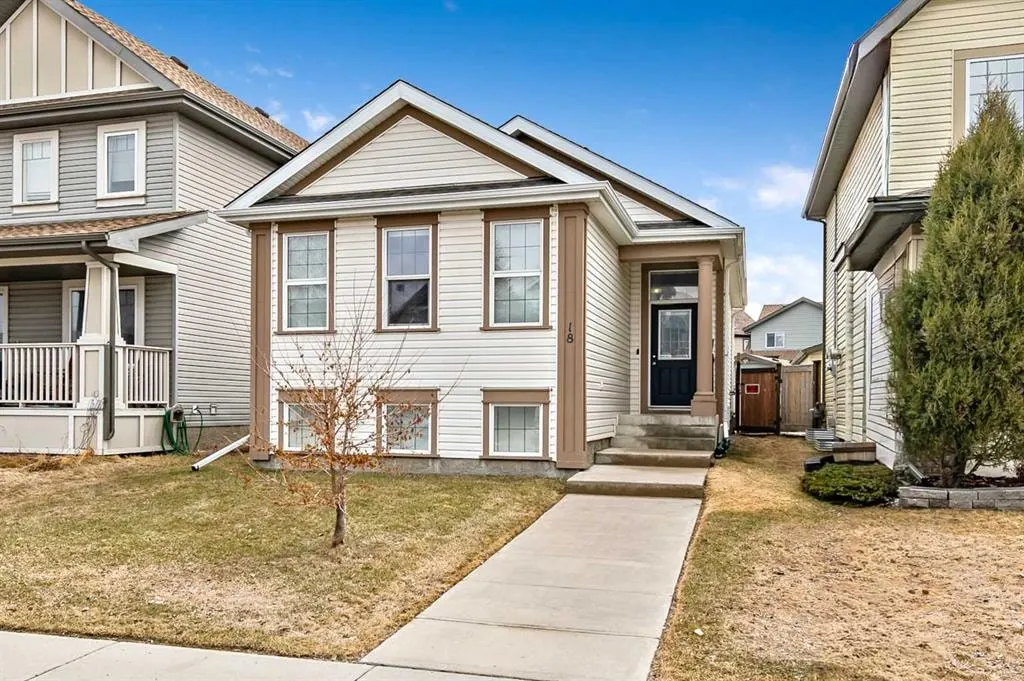 18 Copperstone Link SE