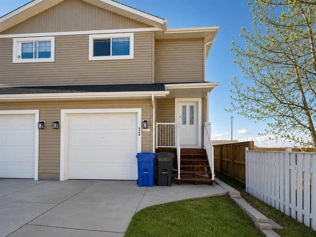 2002 22 Avenue #11