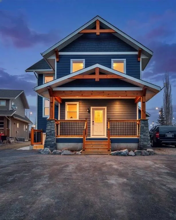 216 Cottageclub Crescent