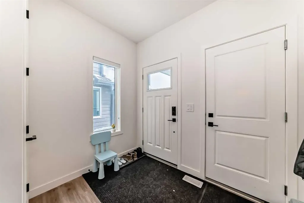 137 Verity Manor SW