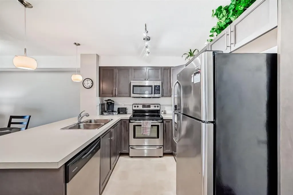 2300 Evanston Square NW #313
