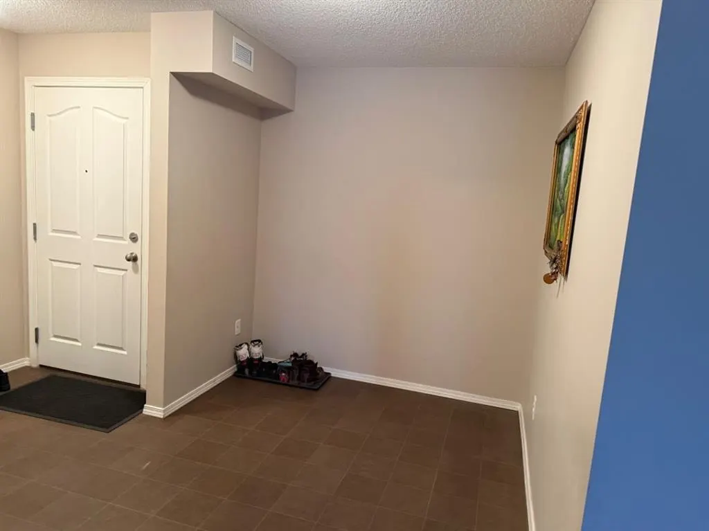 7210 80 Avenue NE #202