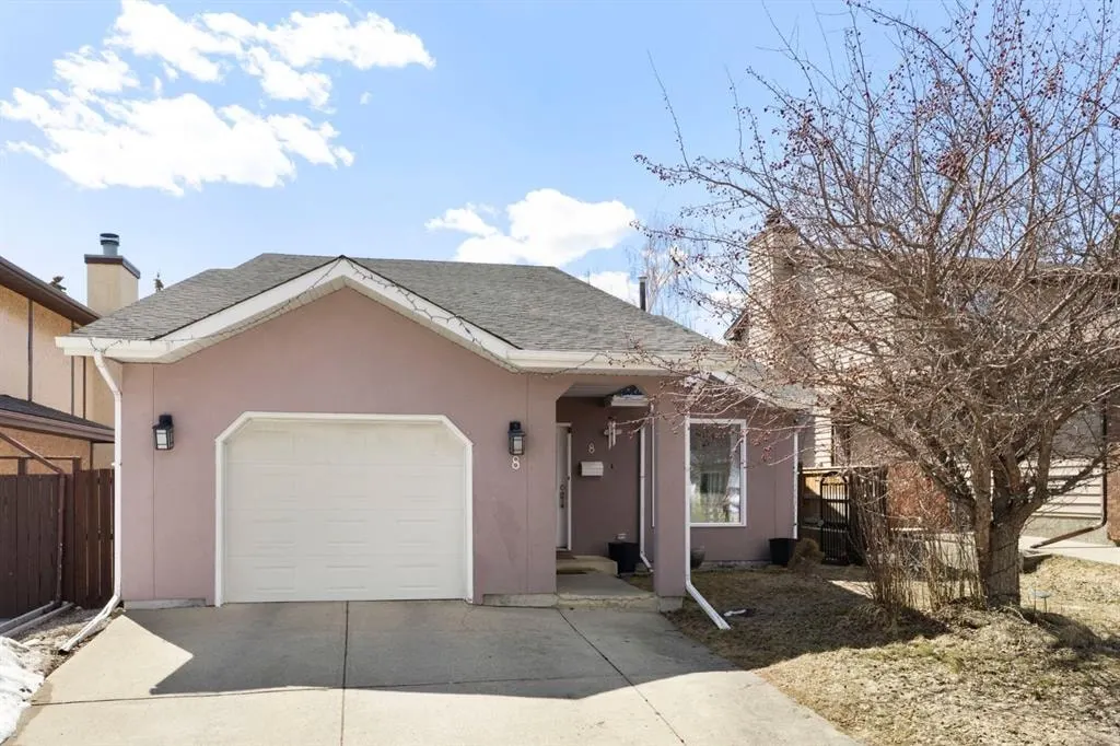 8 Hawkfield Crescent NW
