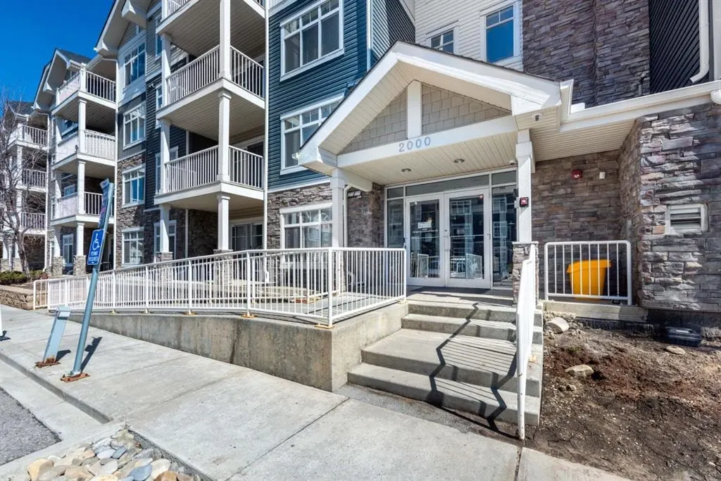 155 Skyview Ranch Way NE #2207