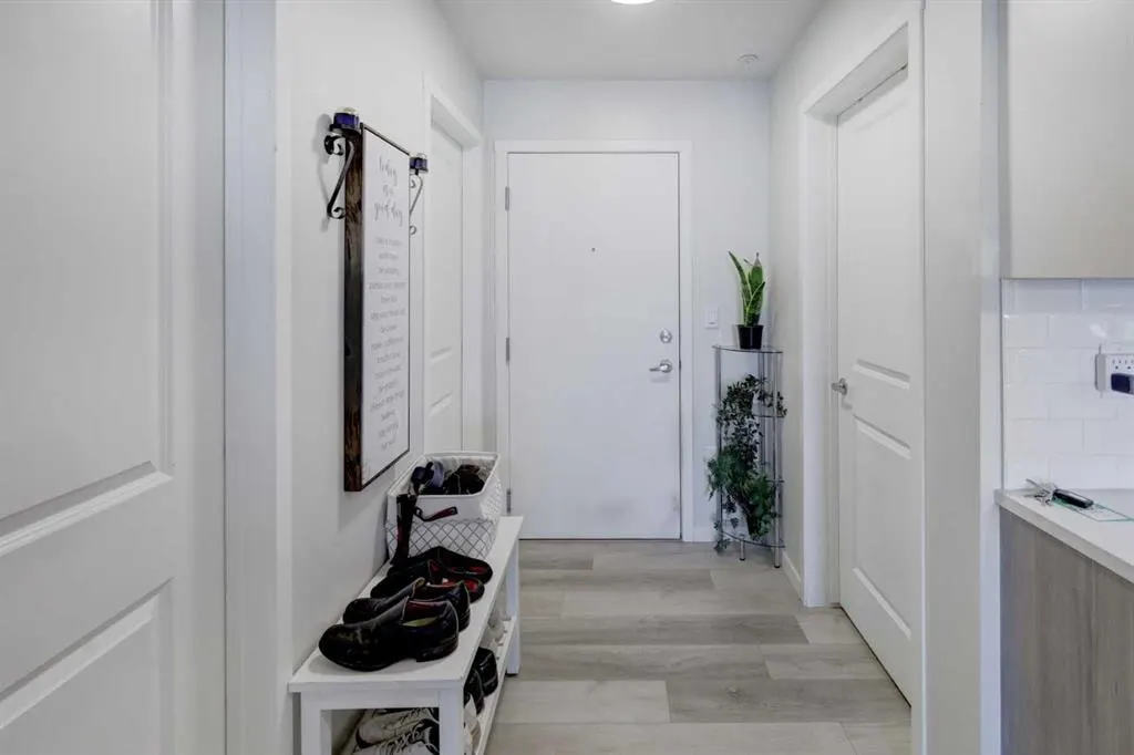 360 Harvest Hills Way #106