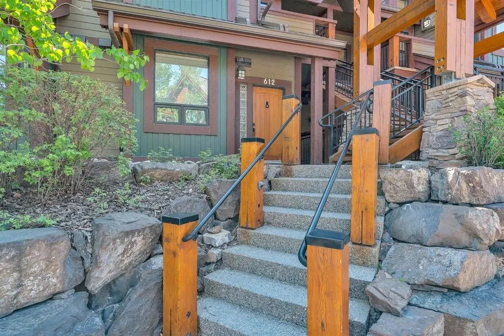 107 Armstrong Place #612