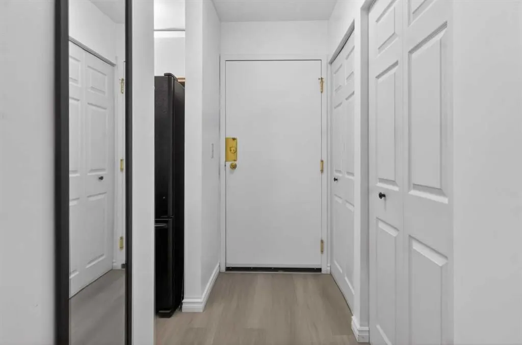 10 Dover Point SE #414