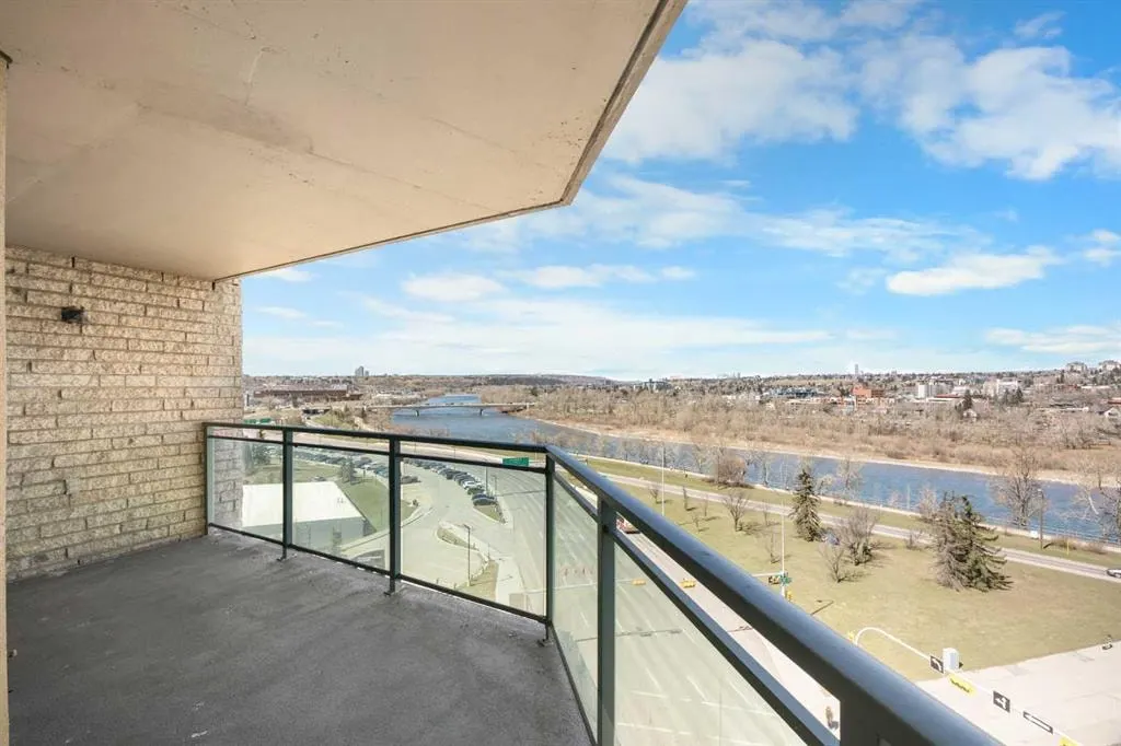 1121 6 Avenue SW #901