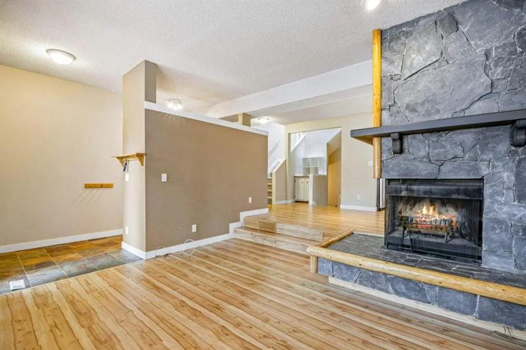 833 5th Street #2