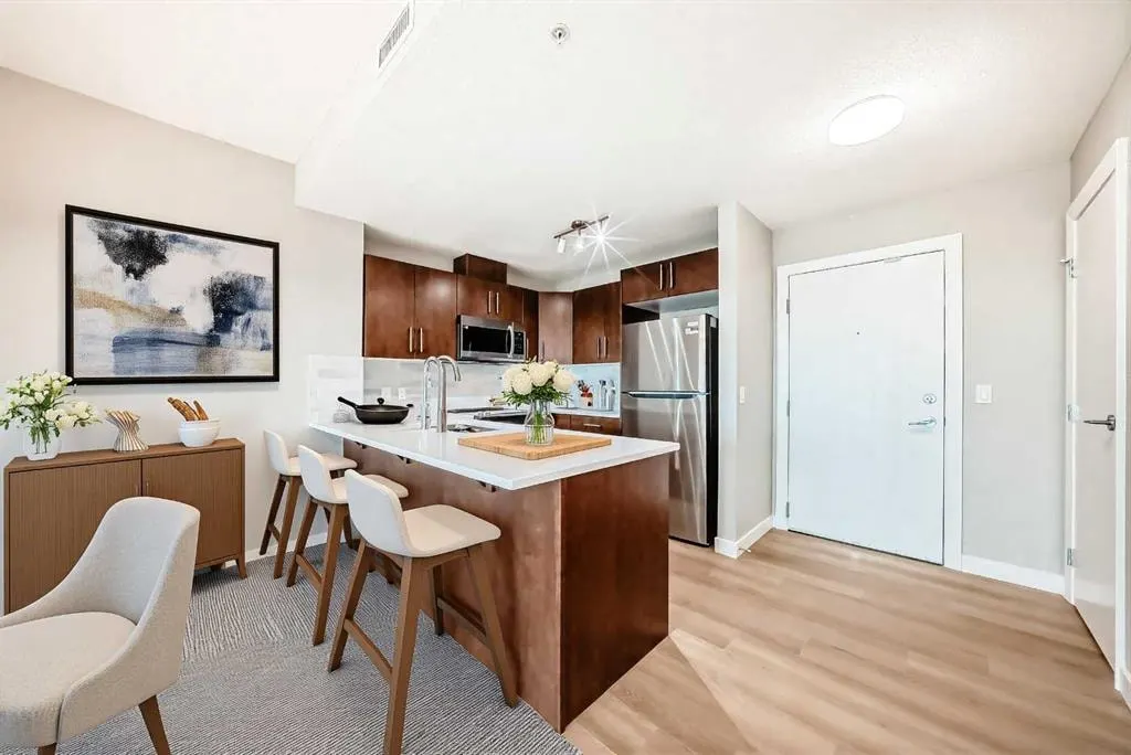 210 15 Avenue SE #1408