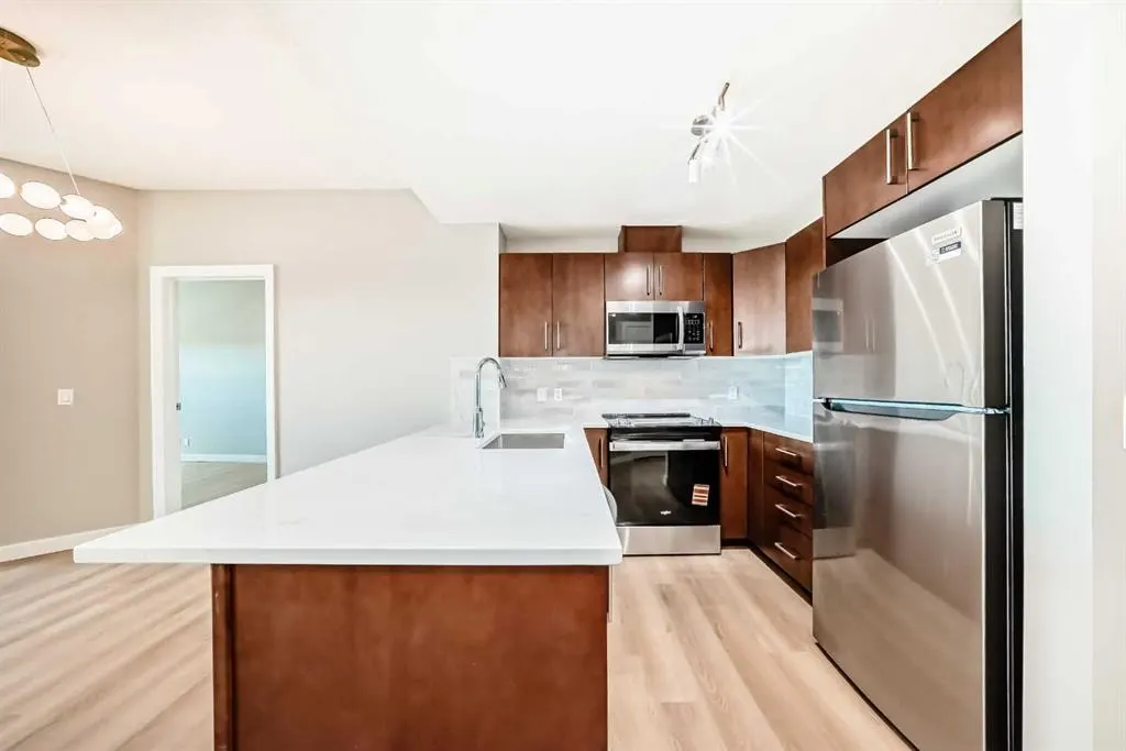 210 15 Avenue SE #1408