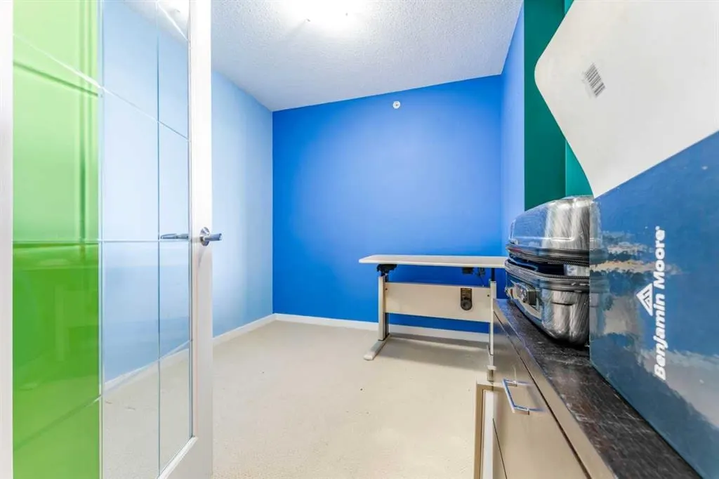 1108 6 Avenue SW #1202