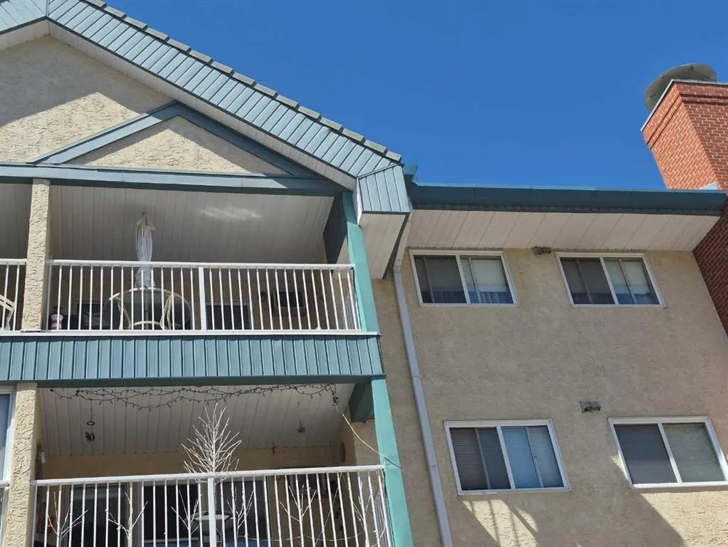20 3 Street S #418