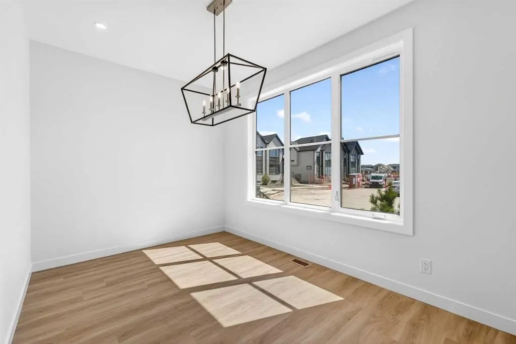 1137 Sailfin Heath