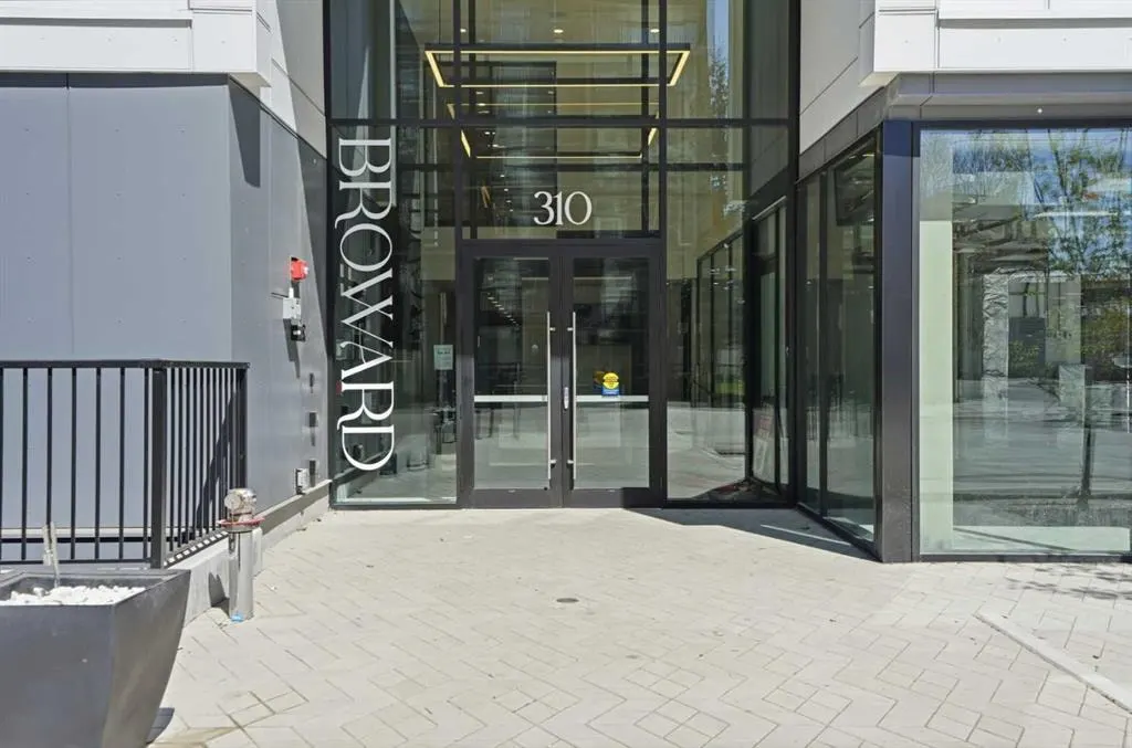 310 15 Avenue SW #309