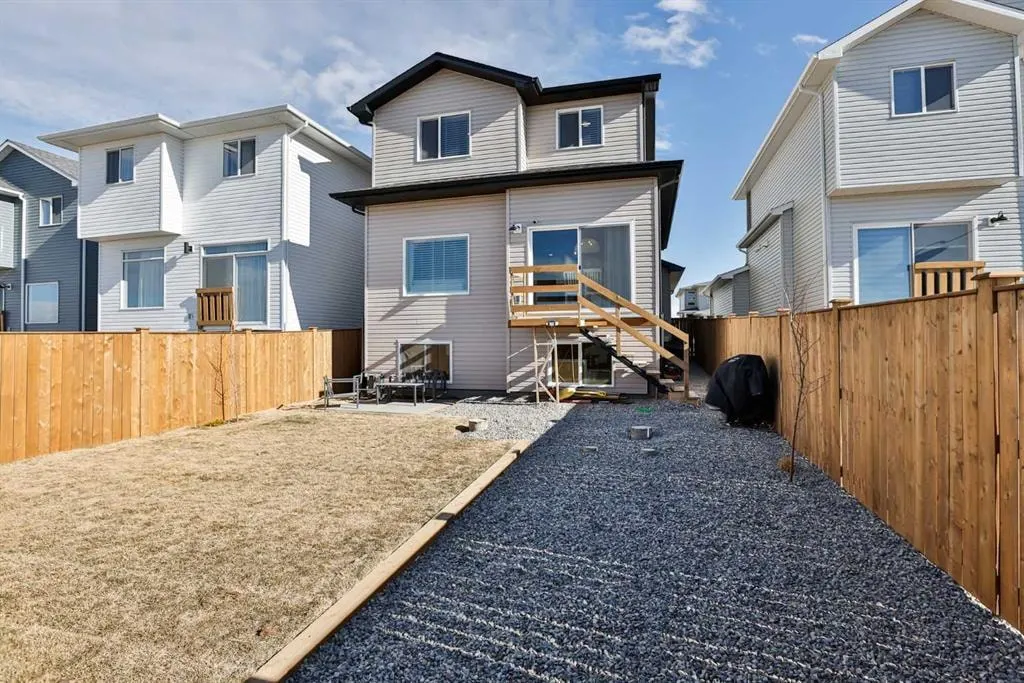 174 Caribou Bend N