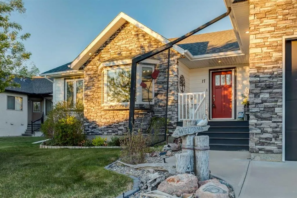 17 WESTLYNN Drive
