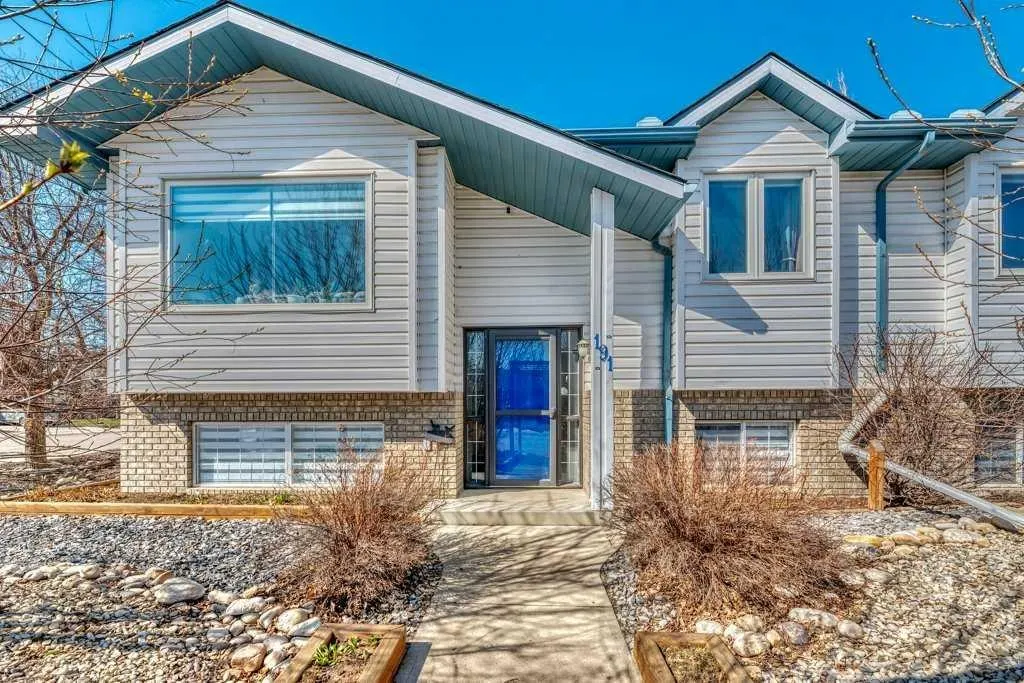 191 Strathaven Crescent
