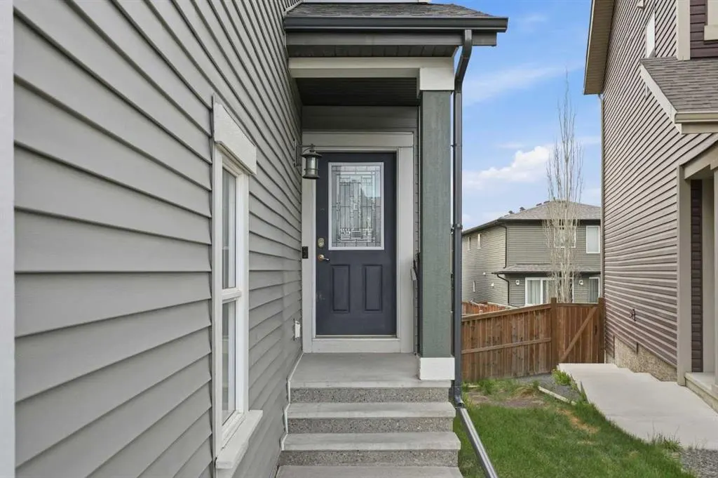 31 Evansridge Crescent NW